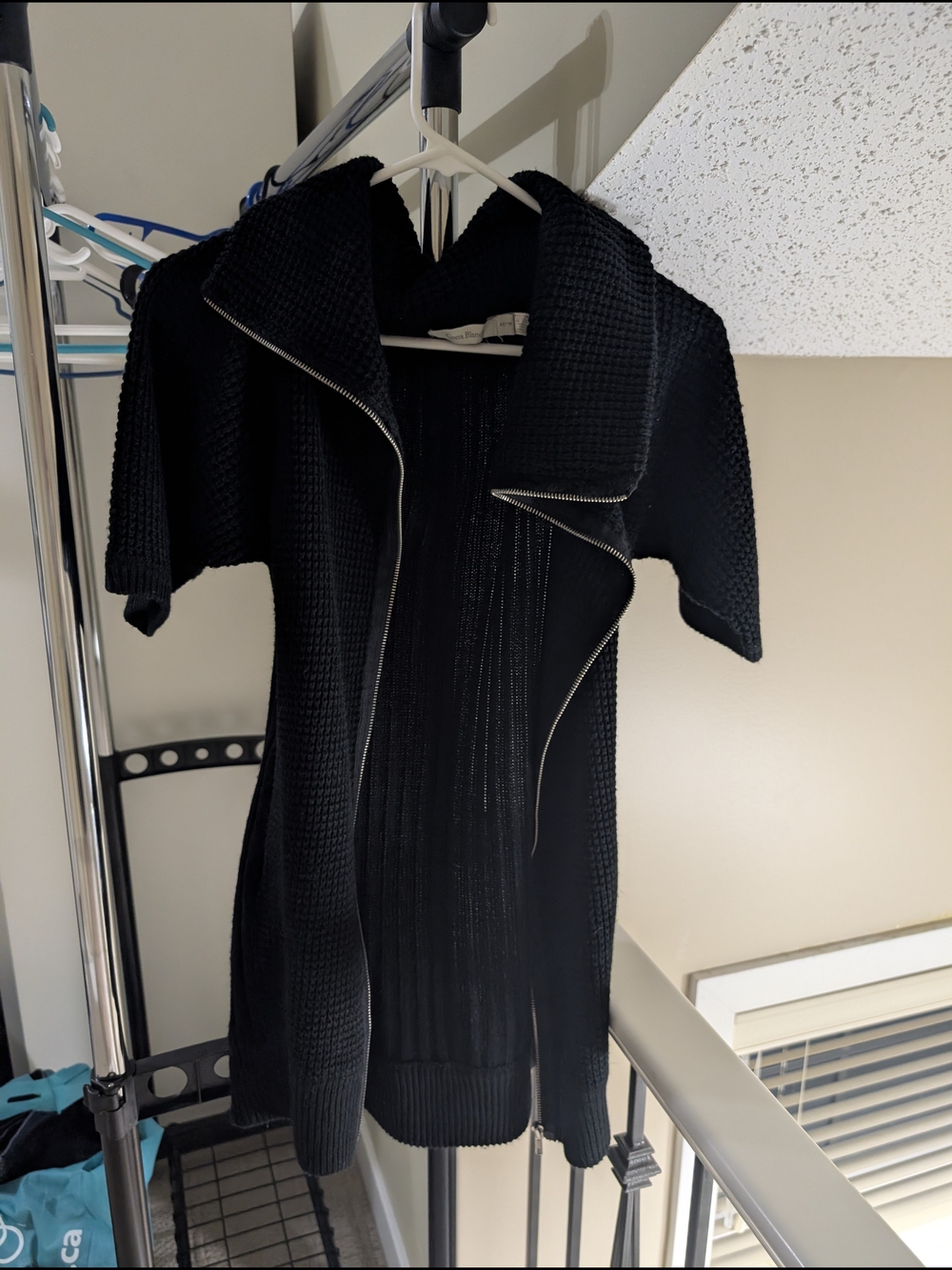 Black Short-Sleeve Zip Front Knit Cardigan